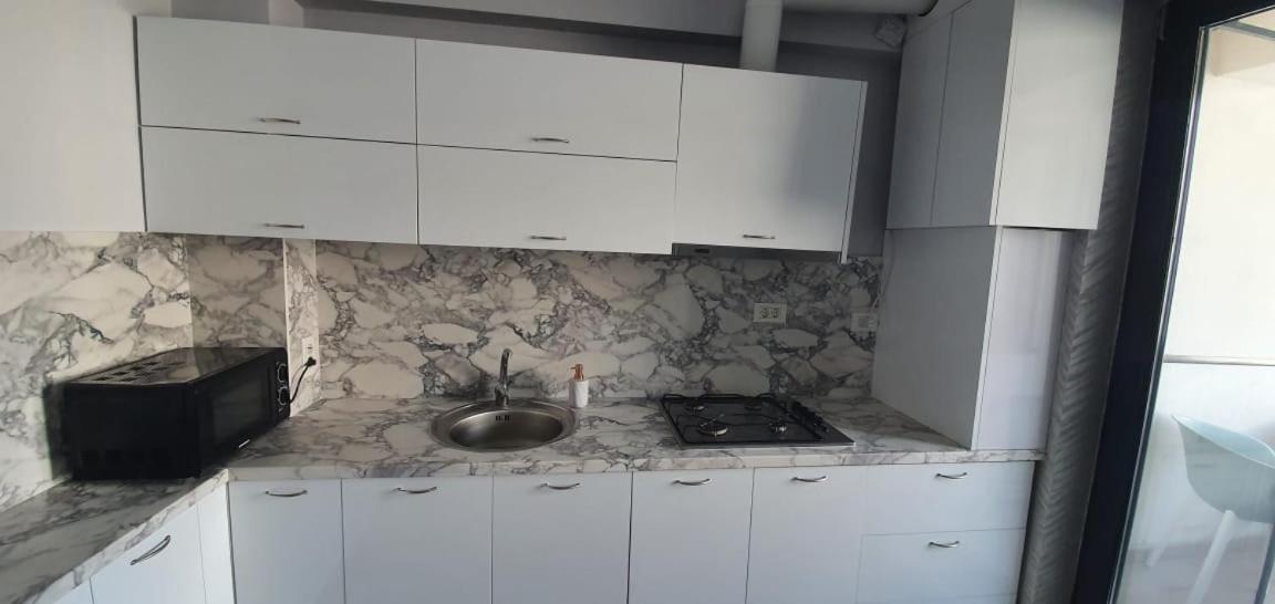 Mamaia Nord Seaside Apartment Navodari Bagian luar foto